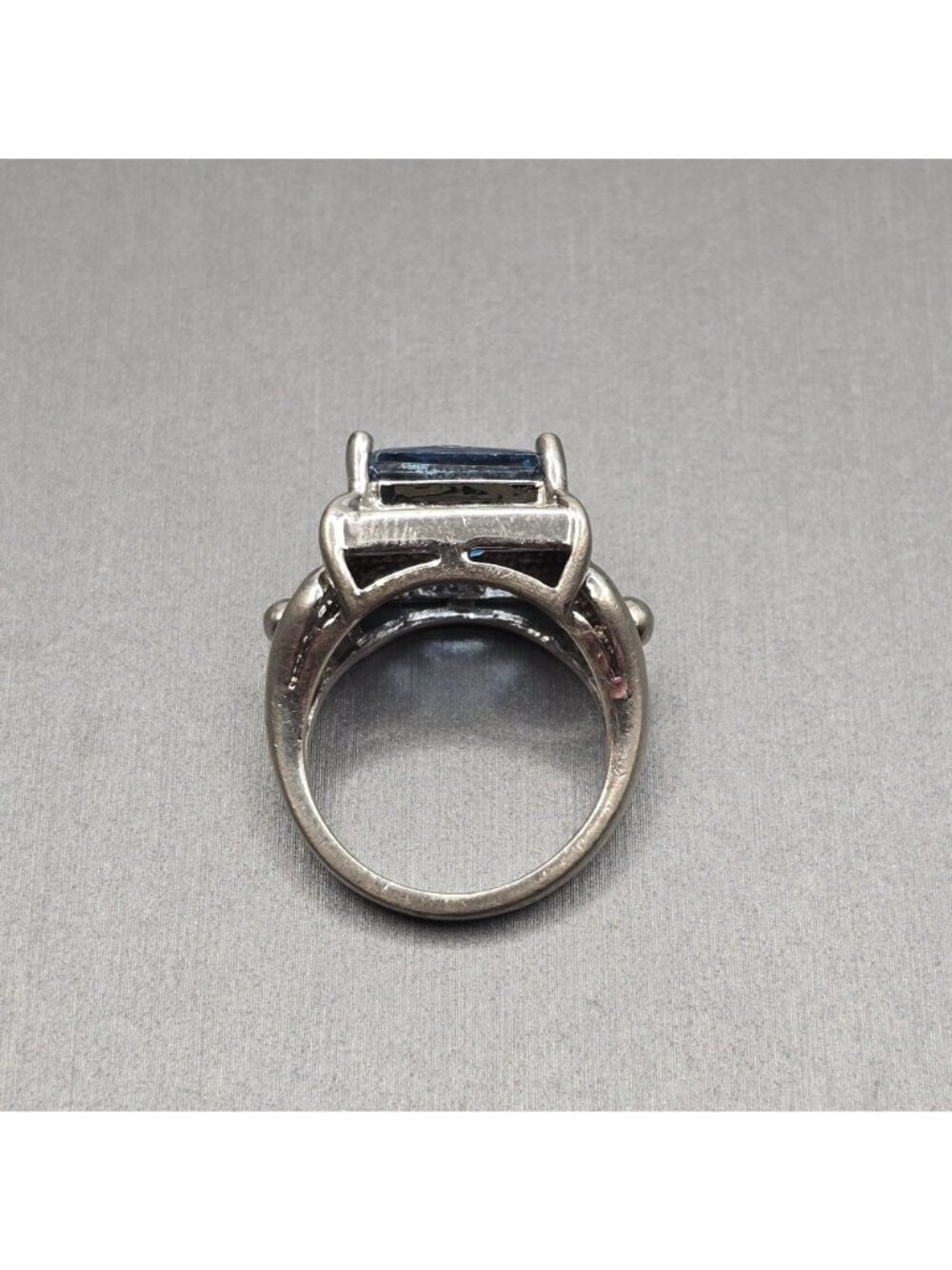 Vintage Sterling Silver Blue Topaz Ring Size 6 Emerald Cut Statement Piece Signe - Picture 4 of 14